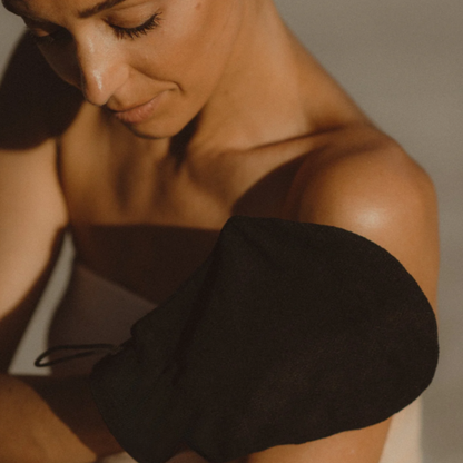 כפפת פילינג  HIGLOW לעור זוהר וחלק